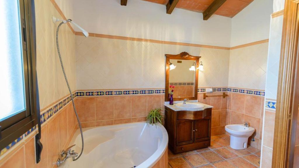 Casa Rural El Guindo มาลากา ภายนอก รูปภาพ